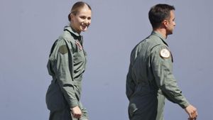 Elionor comença la seva formació com a alferes de l’aire