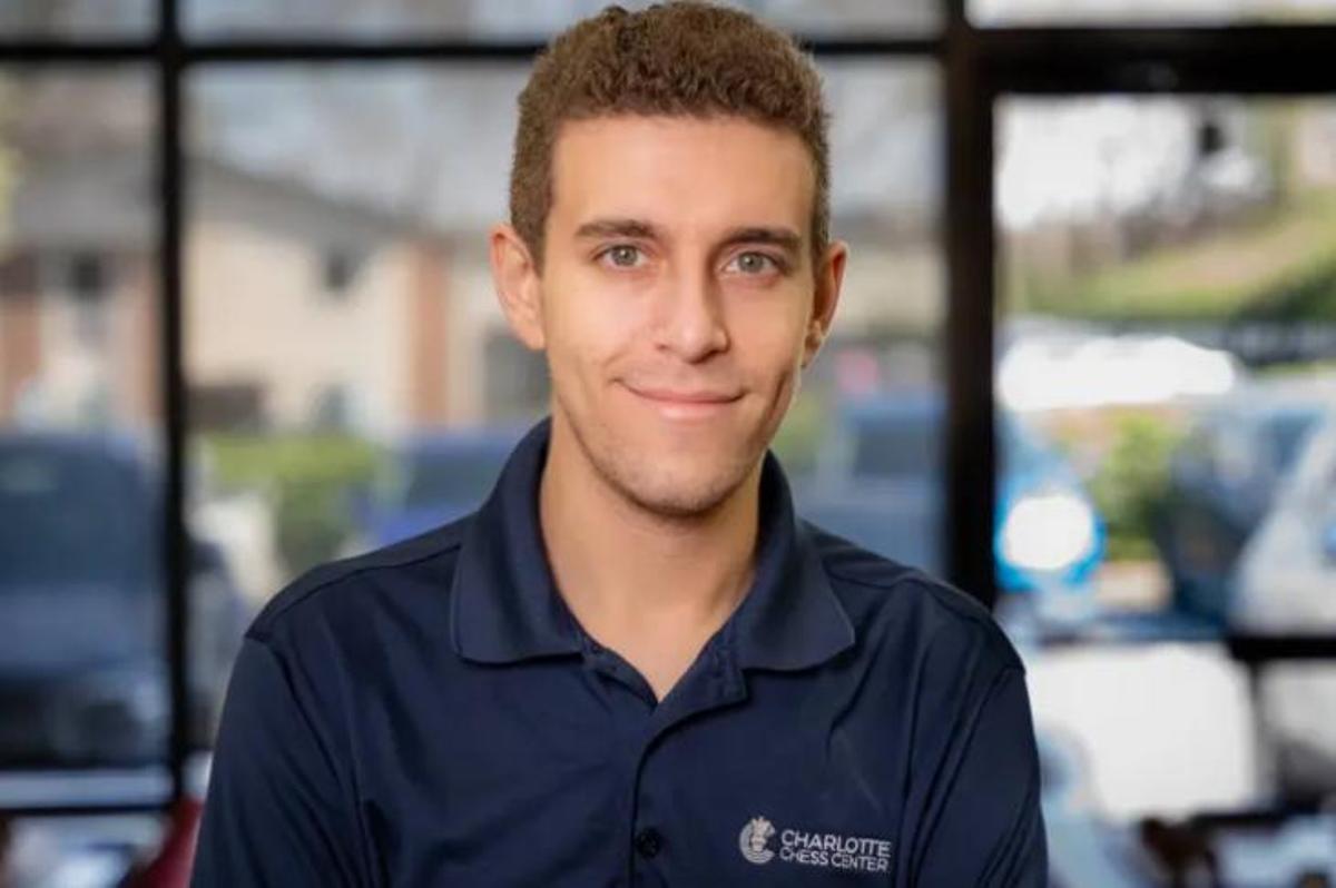 Daniel Naroditsky, ajedrecista estadounidense muerto a los 29 años.