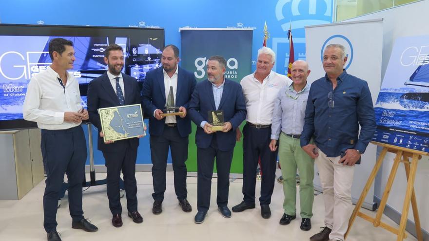 Los &#039;catamaranes voladores&#039; llegan al Mar Menor