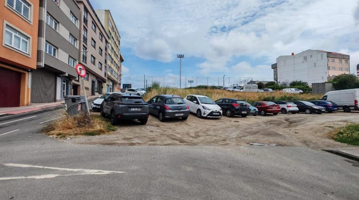 Vista actual de la Praza da Constitución de Meicende.