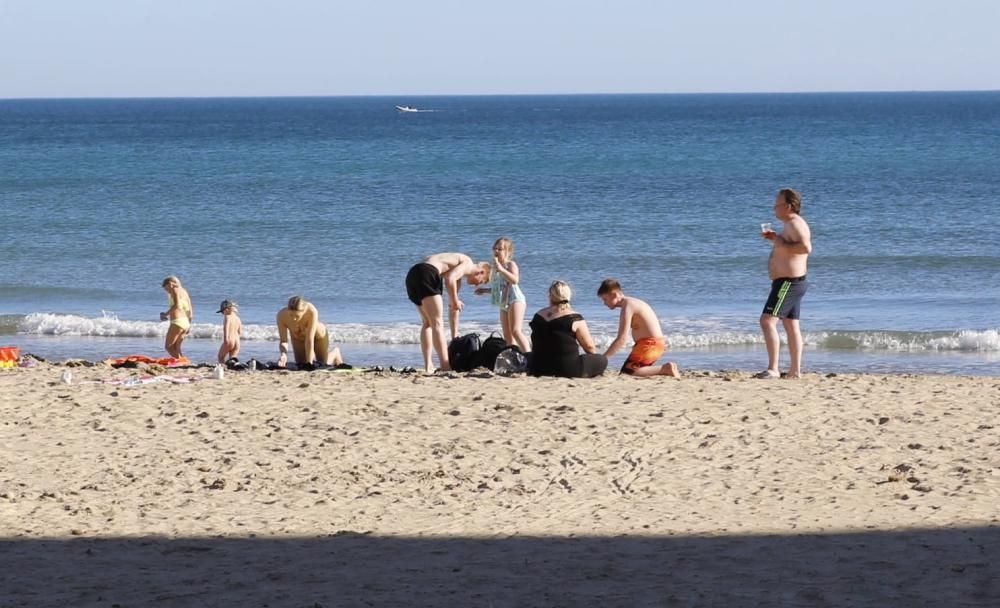 Navidad primaveral en Alicante con máximas de 21 grados en la costa