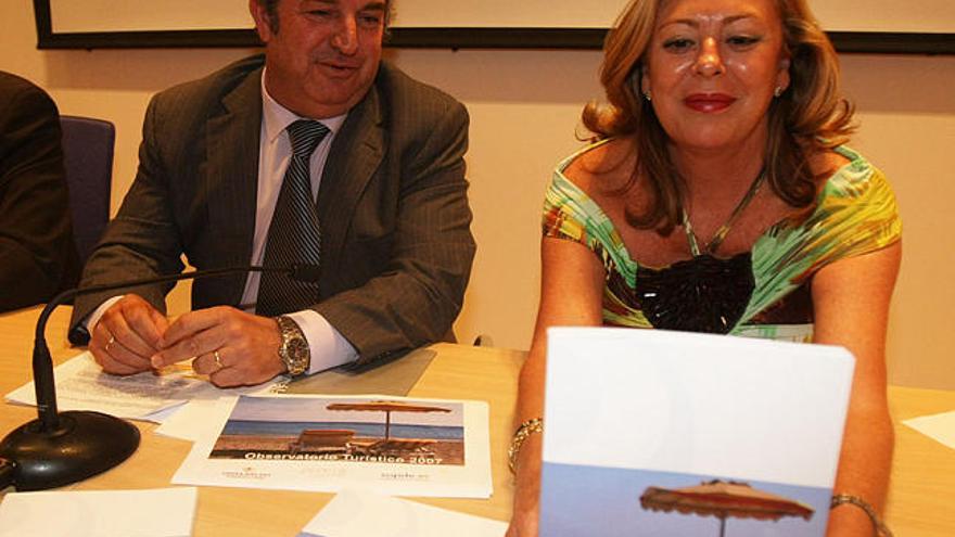 Turismo. Salvador Pendón y Ana Gómez, ayer en el Patronato.