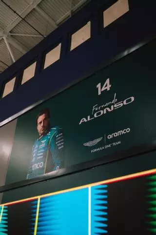 Aston Martin desembarca en el Madring, mientras Alonso se relaja en el Circuit