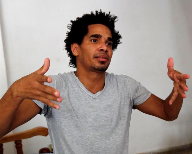 Otero Alcántara, símbolo de la disidencia cubana, abandona la cárcel a punto de cumplir su condena