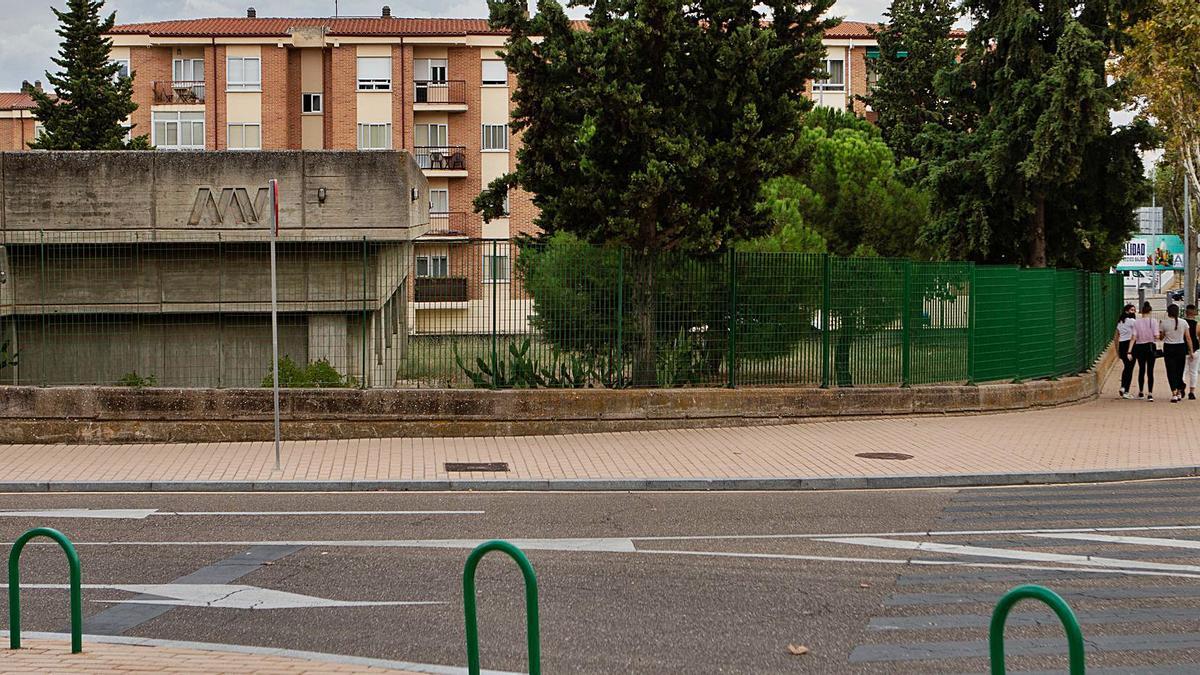 Antiguo laboratorio en Cardenal Cisneros donde se va a levantar el centro cívico.