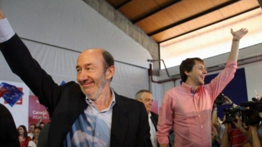 Rubalcaba, a Cañete: &quot;No somos iguales. Yo nunca he cobrado un sobresueldo&quot;