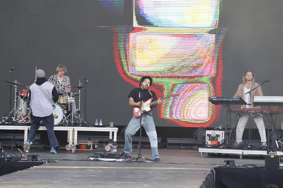 Milky Chance durante su concierto en Santiago