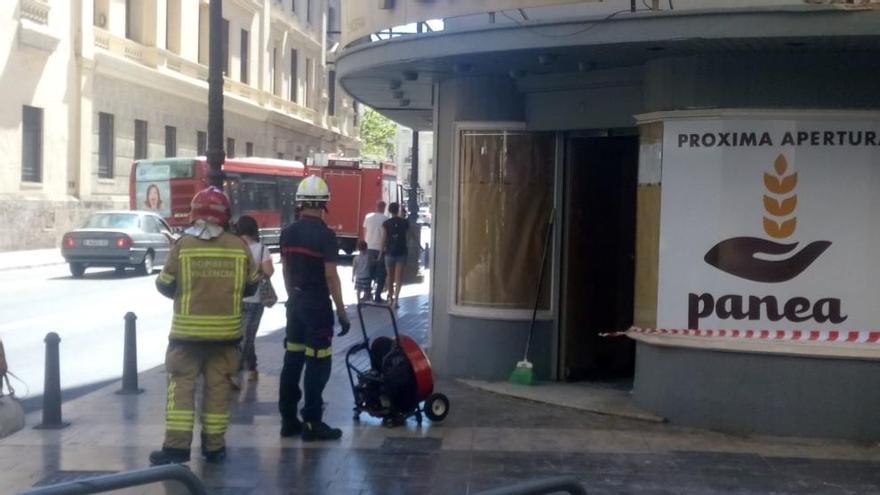 Momento del desalojo del edificio