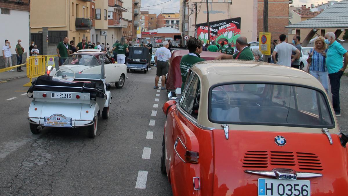 Trobada Nacional de Microcotxes a Sant Fruitós de Bages