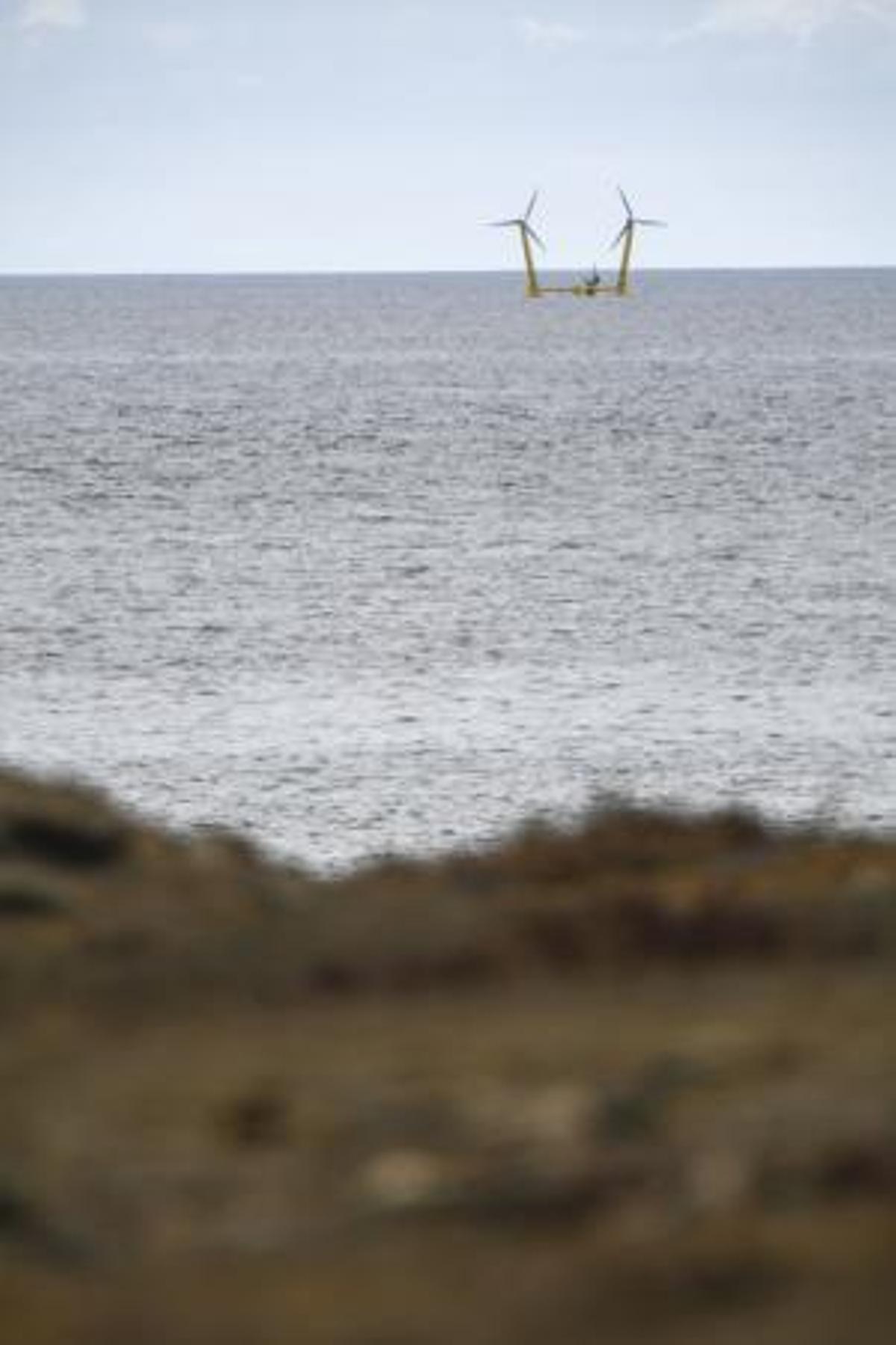 Prototipo de aereogenerador de dos cabezas