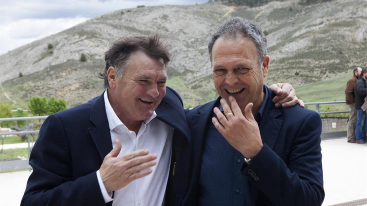 Camacho, junto a Joaquín Caparrós