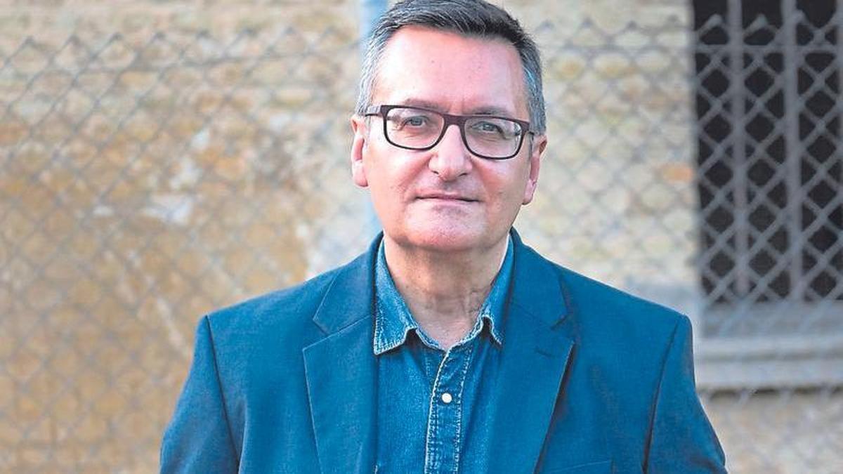 Salvador Gutiérrez Solís.