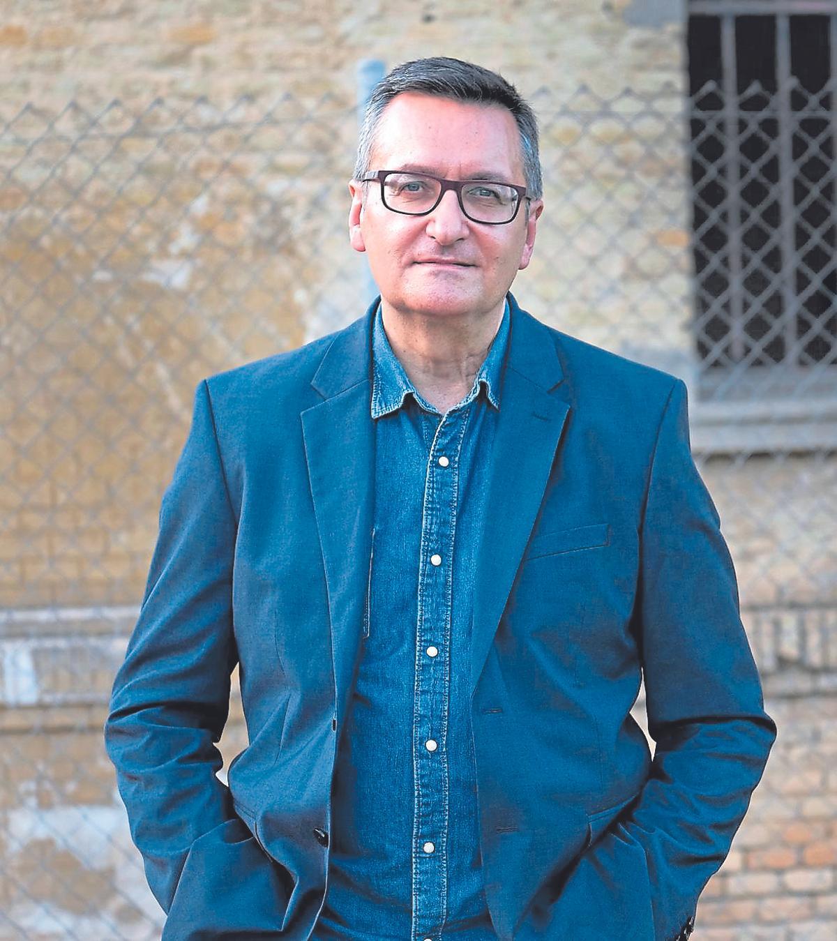 Salvador Gutiérrez Solís.