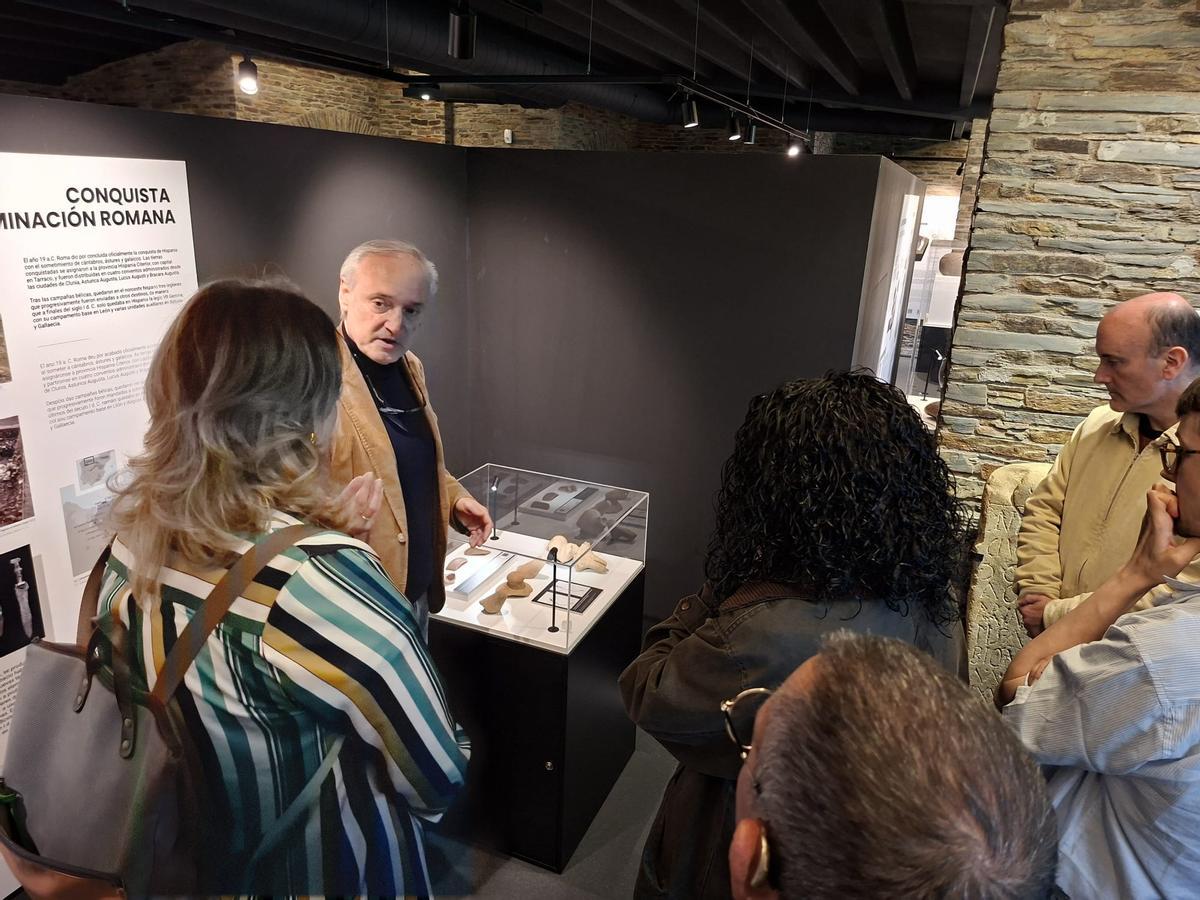 En imágenes: El aula didáctica del castro de Coaña se renueva con contenidos más actuales y piezas inéditas En imágenes: El aula didáctica del castro de Coaña se renueva con contenidos más actuales y piezas inéditas