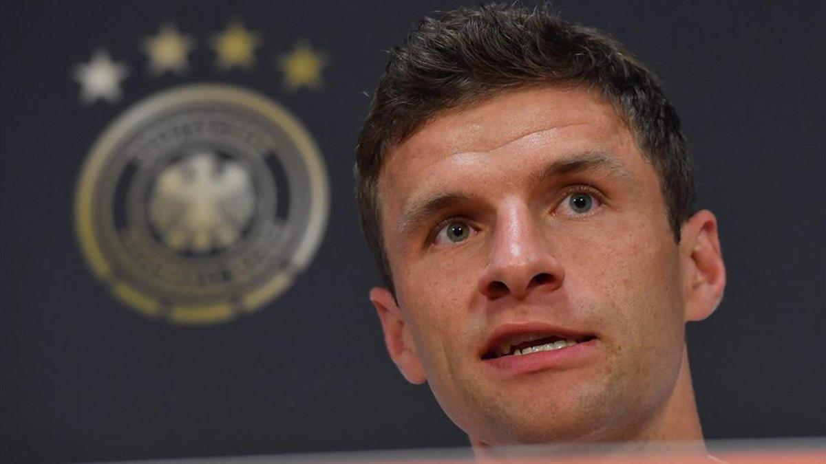 Muller no entiende que Low no siga contando con él