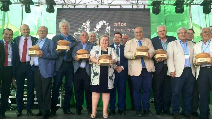 Sánchez Haro asistió a los premios del 40 aniversario de Almensur.