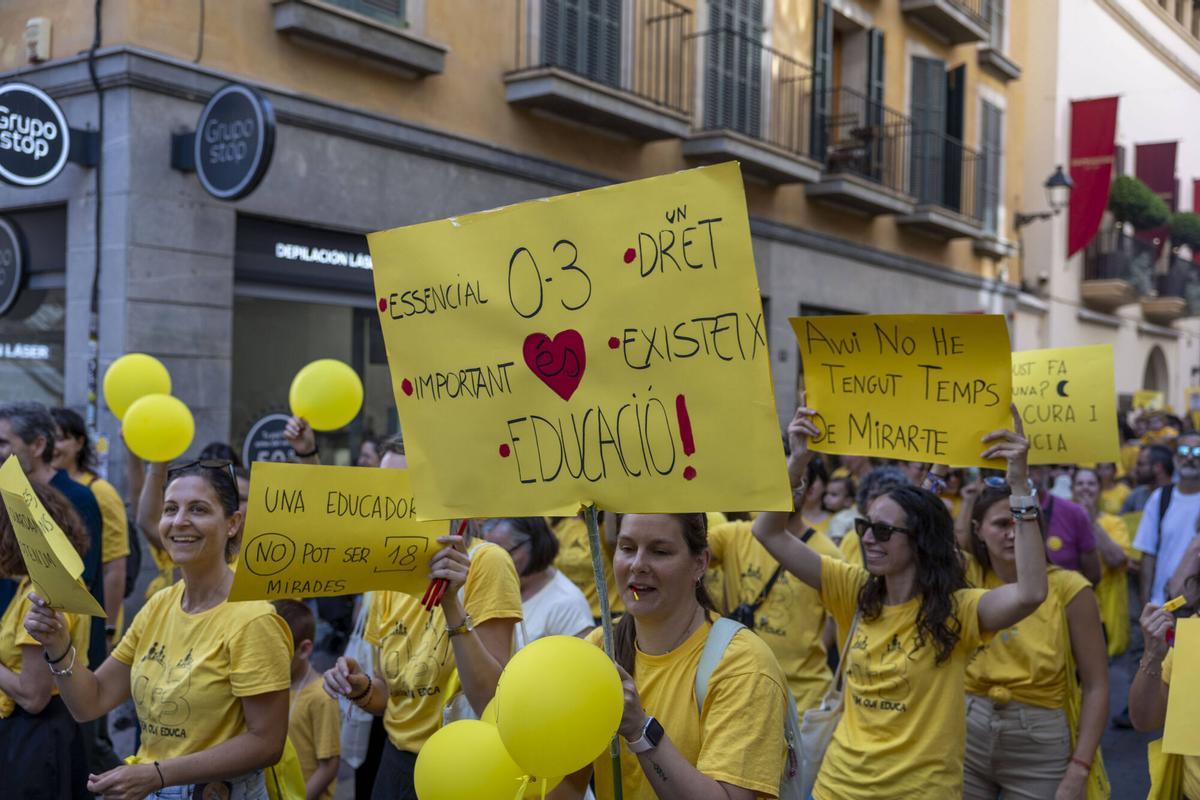 La manifestación del sector educativo 0-3 en imágenes