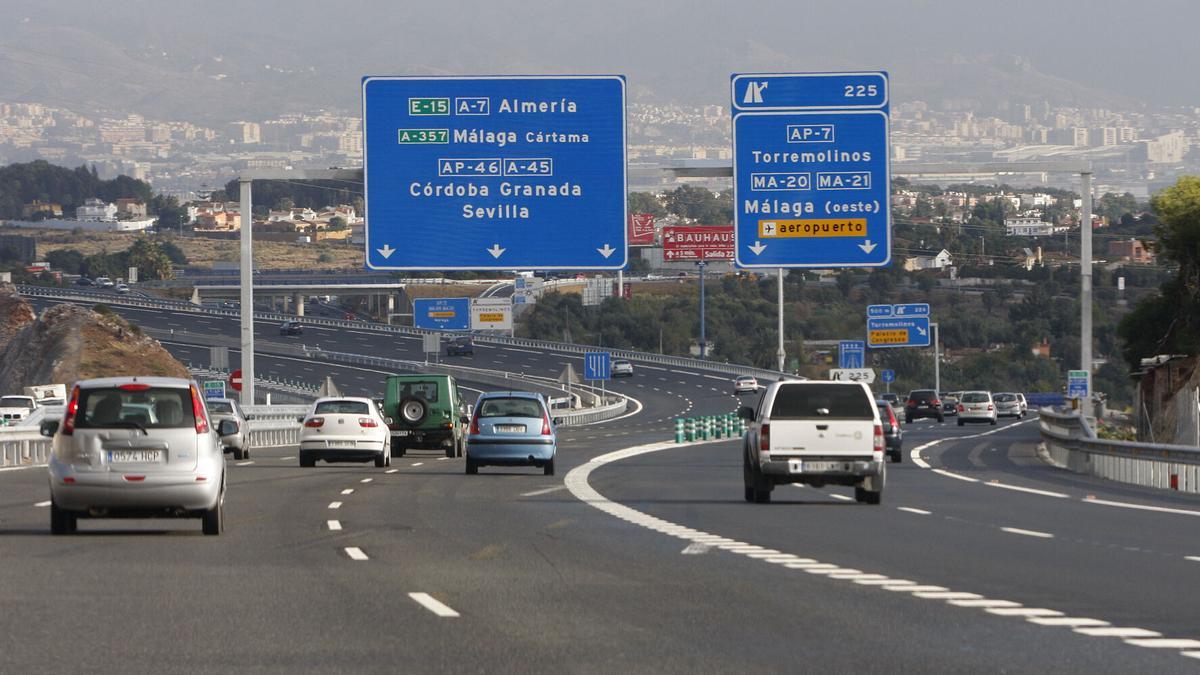 Imagen de la hiperronda, la A-7, inaugurada en octubre de 2011