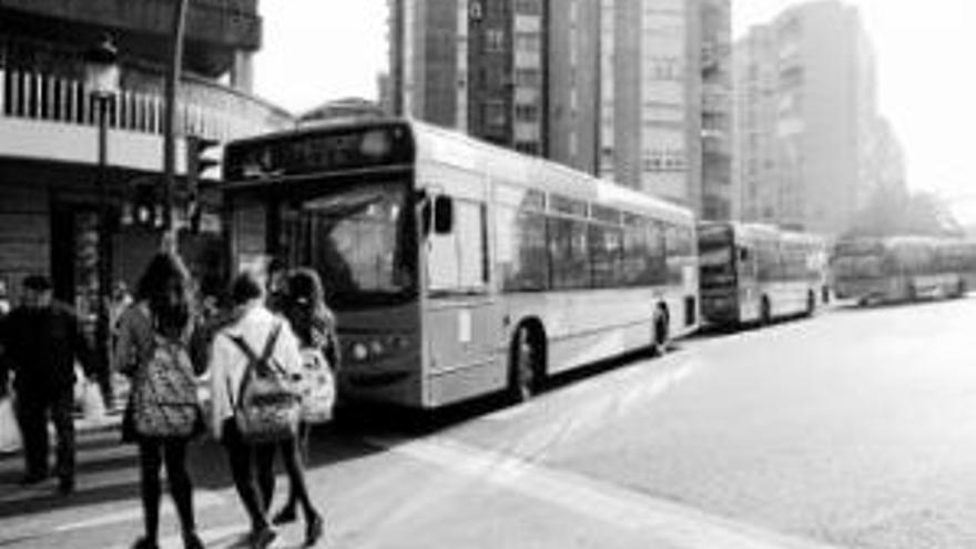 La Seguridad Social se queda con el dinero de las nóminas del autobús