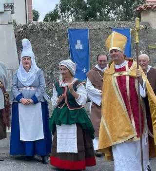 Tazones, representada en la conmemoración del paso de Carlos V por Pimiango
