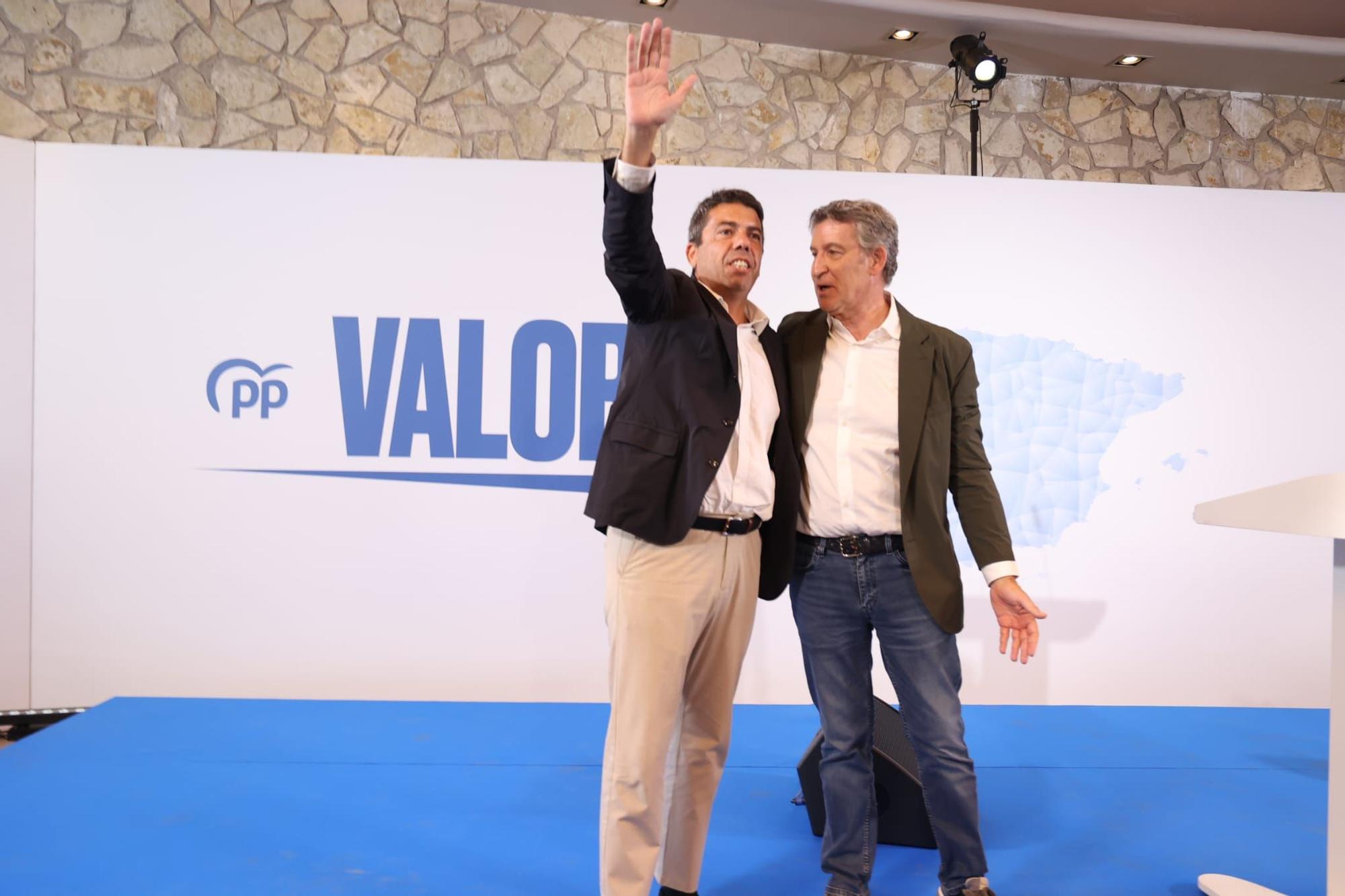 Así han llegado Feijóo y Mazón a la comida con militantes del PP en Alicante