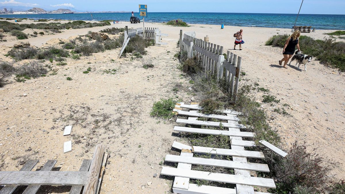 Zona de playa de Aguamarga en Alicante, en una imagen de archivo.