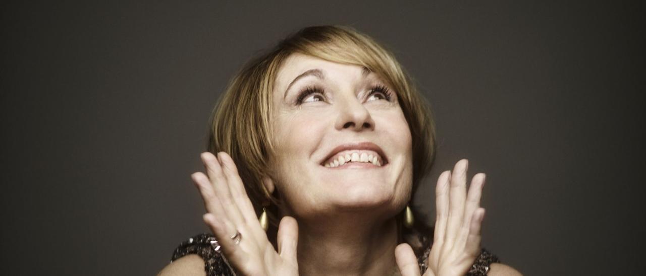 La cantant lírica fou guardonada amb la Medalla d’Or al mèrit en les Belles Arts en 2020.