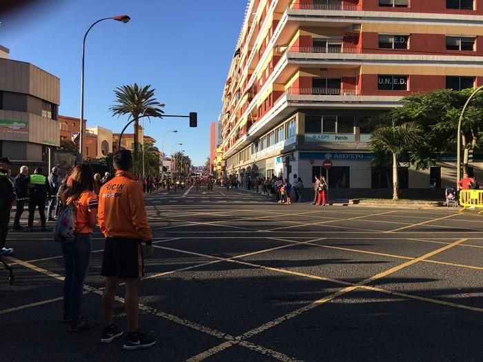 La salida de la HPS San Silvestre desde León y Cas