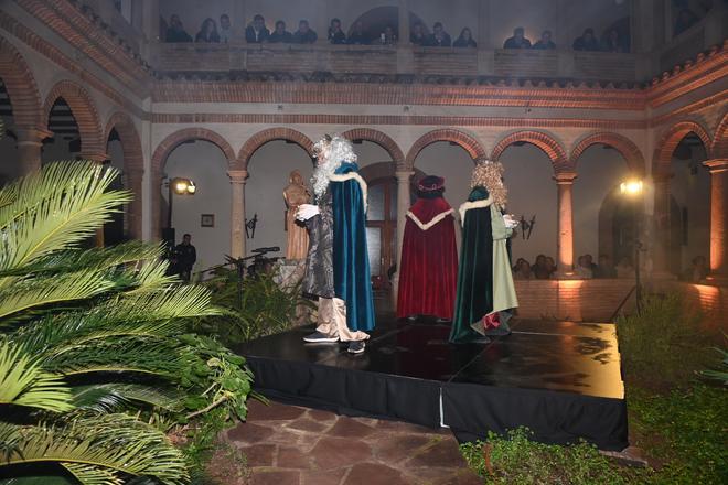 Galería de fotos del renovado Pregó de Reis en Vila-real