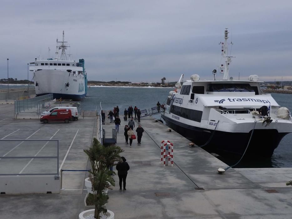 El puerto de la Savina ha cerrado en dos ocasiones