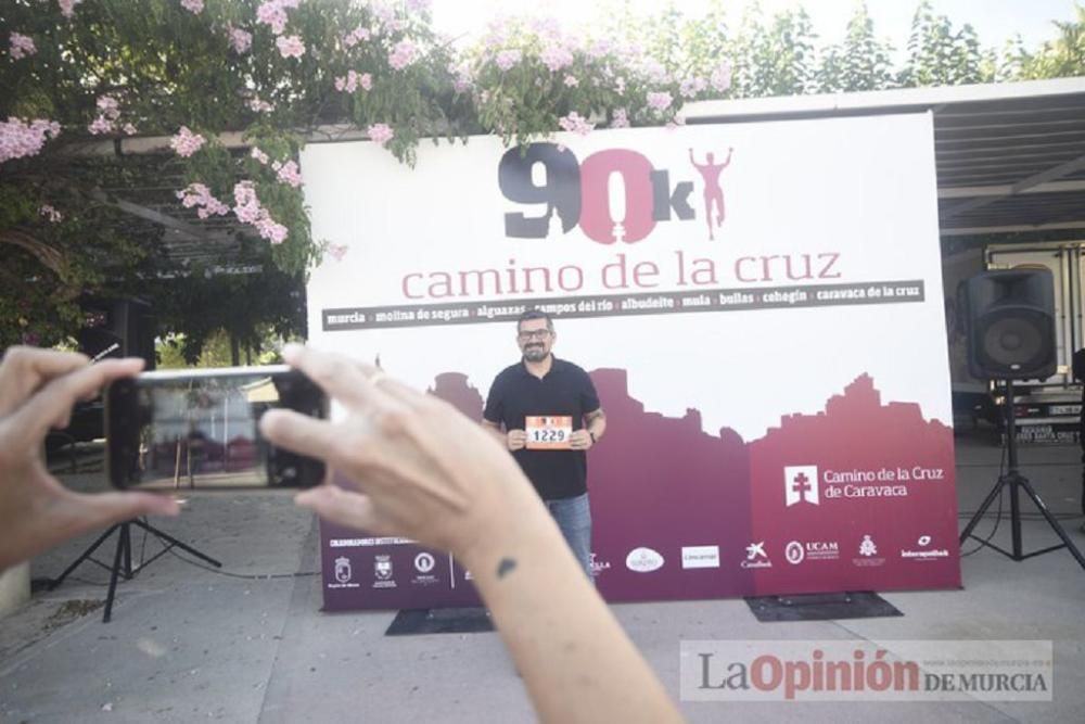 Entrega de dorsales de la 90K Camino de la Cruz