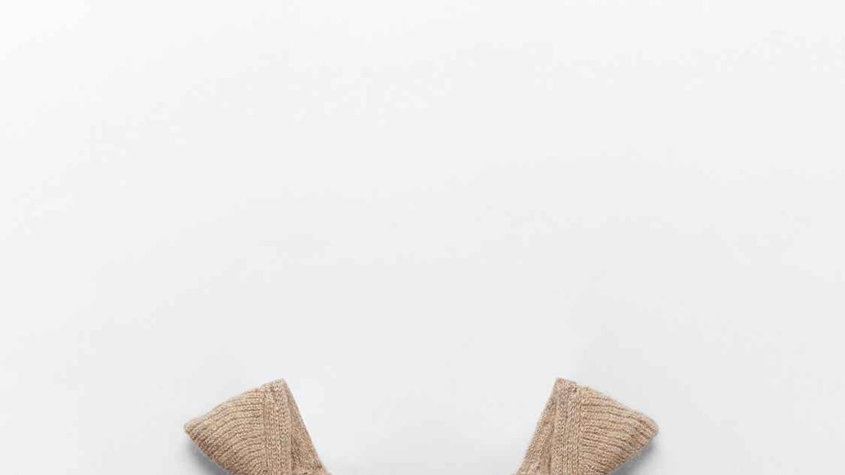 Top de lana sin mangas de Zara