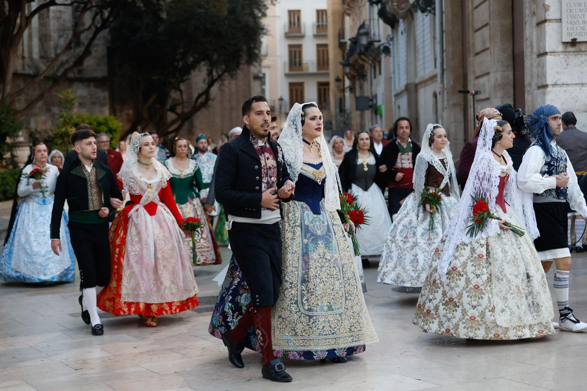 Búscate en el primer día de la Ofrenda en la calle San Vicente entre las 18:00 y las 19:00