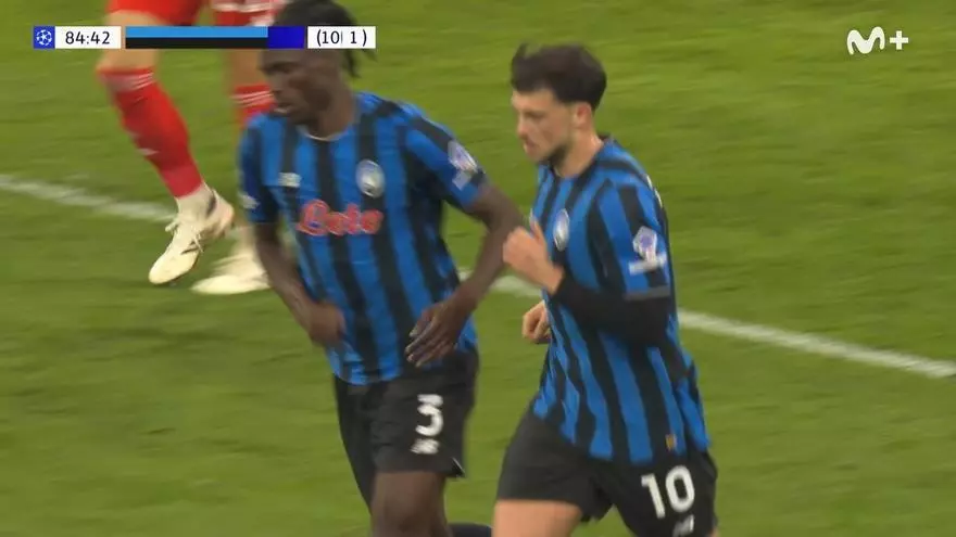 ¡Samardžić anotó el gol del honor para la Atalanta!