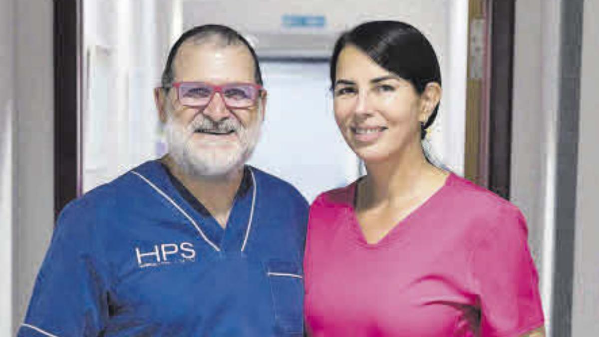 Alfredo Suárez, jefe de servicio de urgencias pediátricas, y Sandra Serrano, pediatra de HPS.