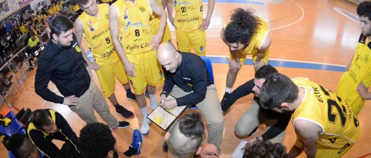 El CEV 2017 afronta el tercer encuentro del play-off ante el Aceitunas Fragata Morón. // Noé Parga