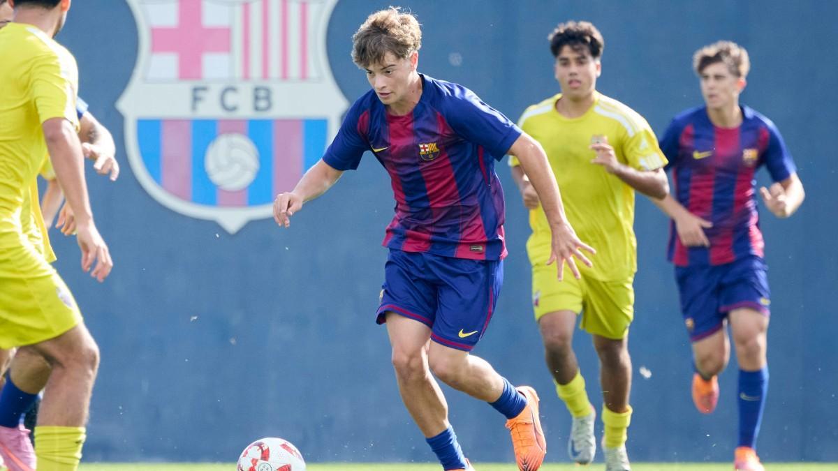 Iu Martínez anotó un golazo contra el Mercantil