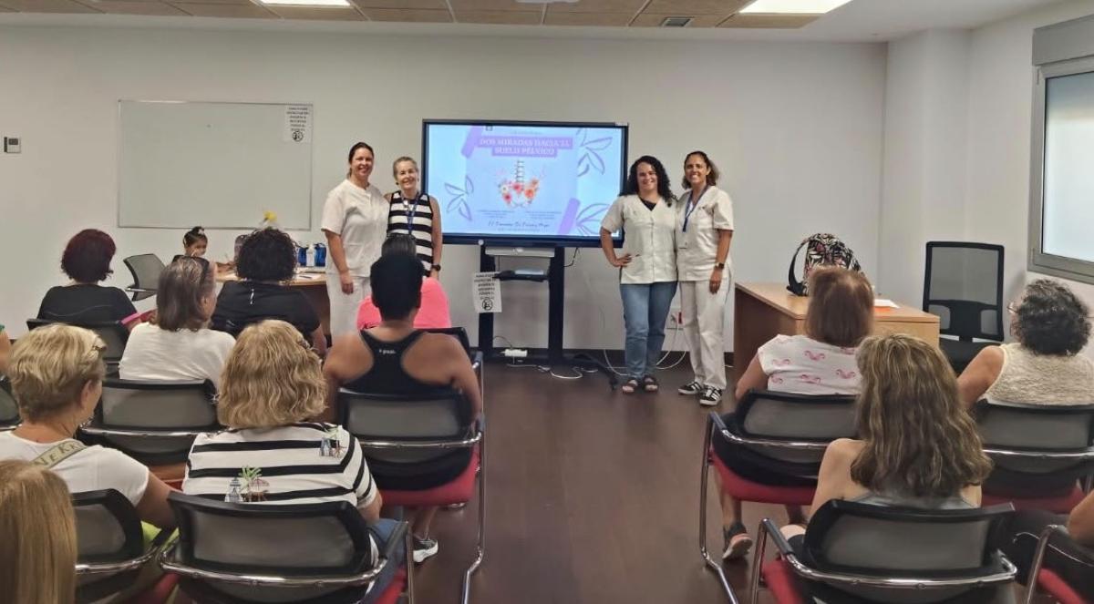 Profesionales durante el taller