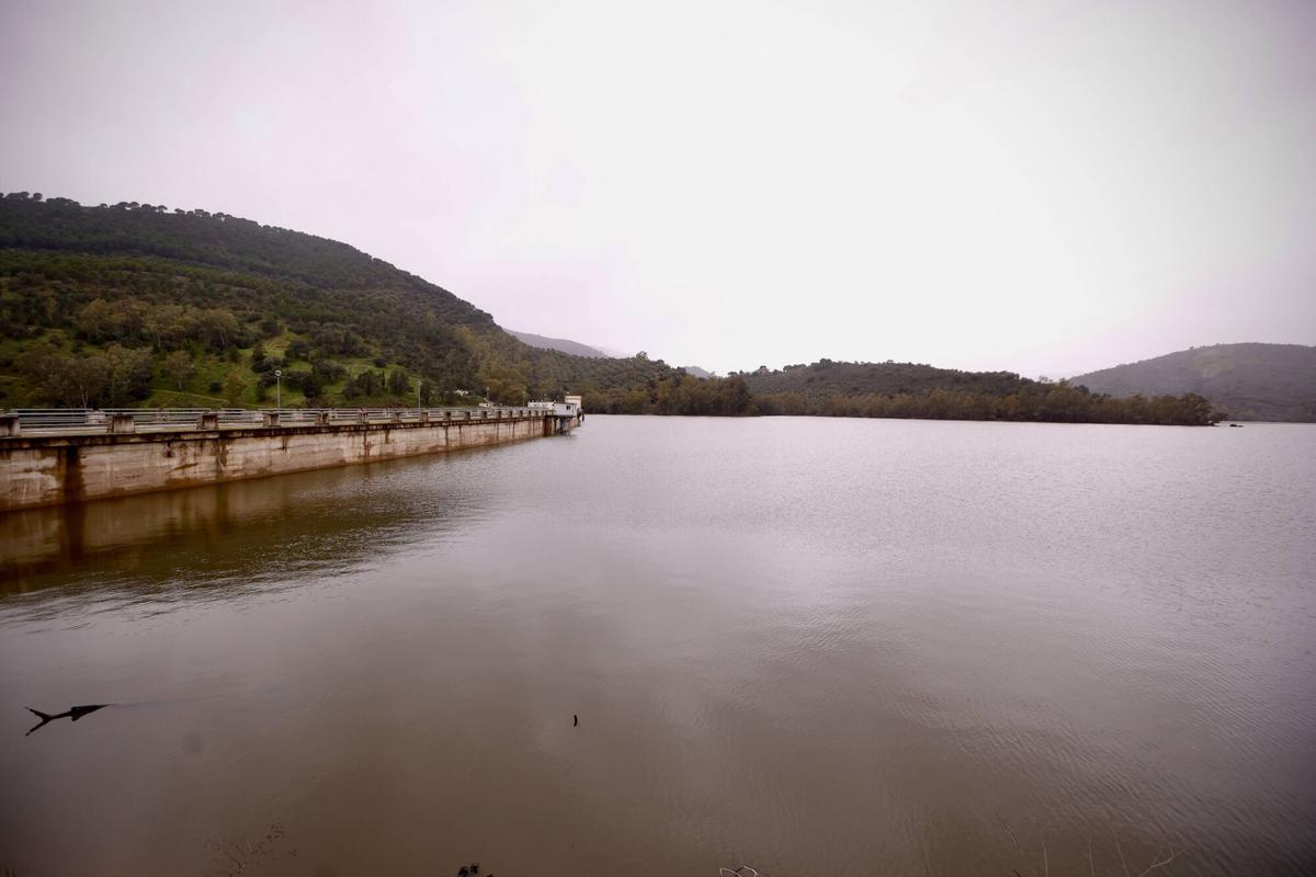 Embalse del Guadalmellato, en Córdoba, este jueves.