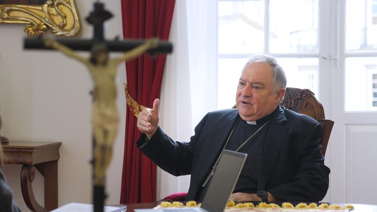 Monseñor José Mazuelos destaca el conocimiento del papa León XIV sobre Canarias