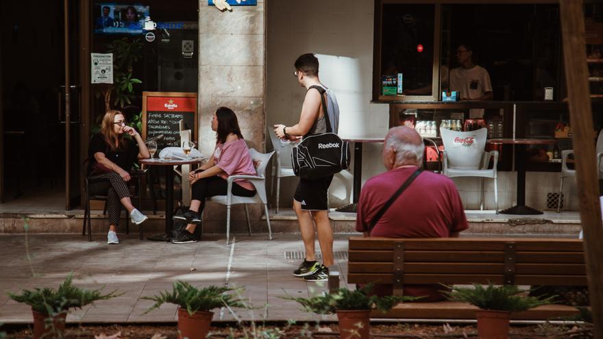 VÍDEO | La calle Nuredduna peatonal: vecinos y comerciantes opinan