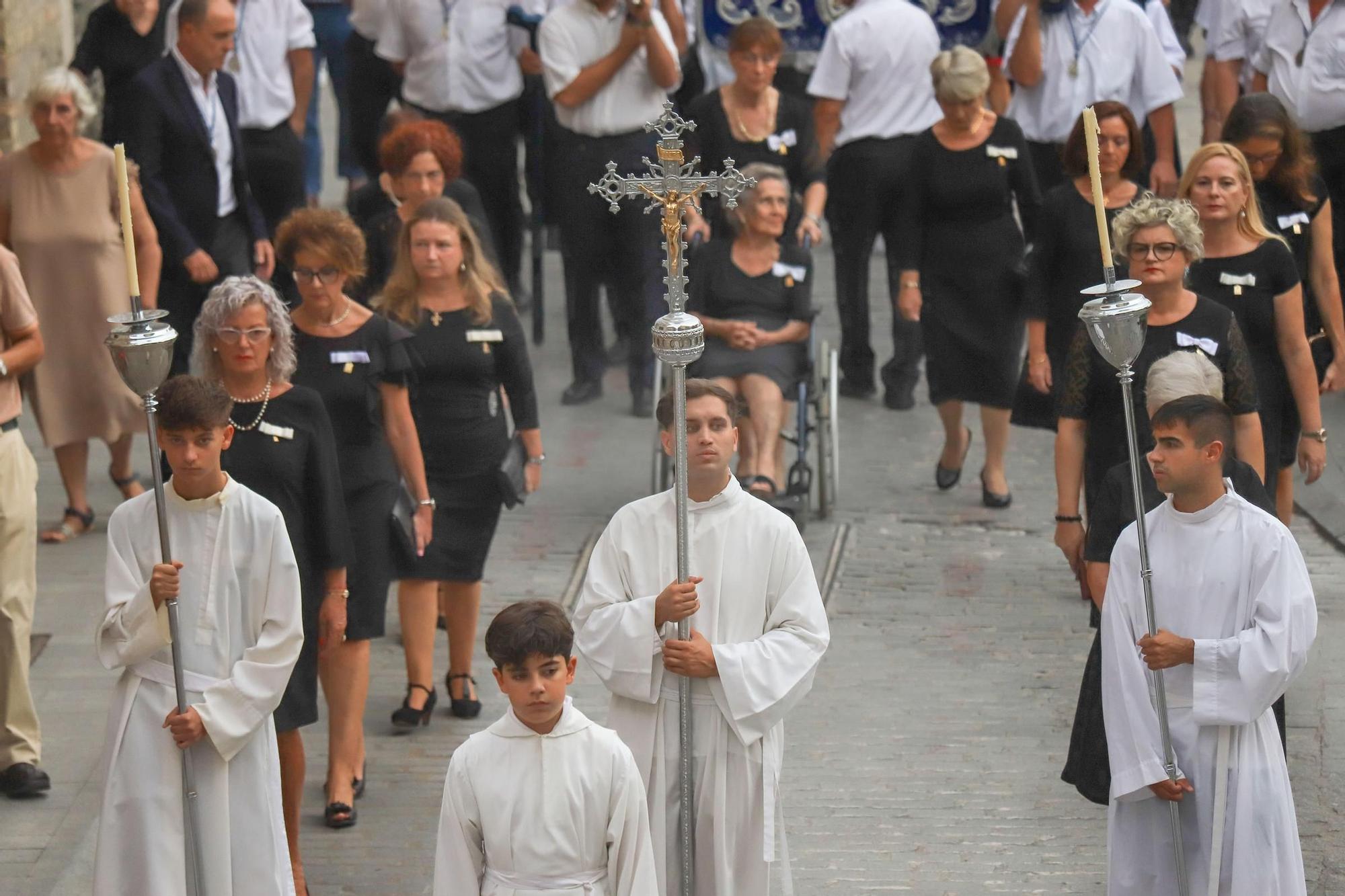 Romería de vuelta a la Virgen de Monserrate, desde la Catedral hasta su santuario en Orihuela.