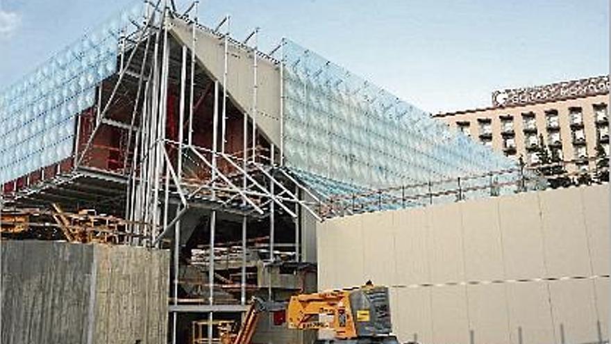 Imatge d&#039;arxiu de les obres de construcció del nou teatre de Lloret, amb previsió d&#039;obrir-lo pròximament.