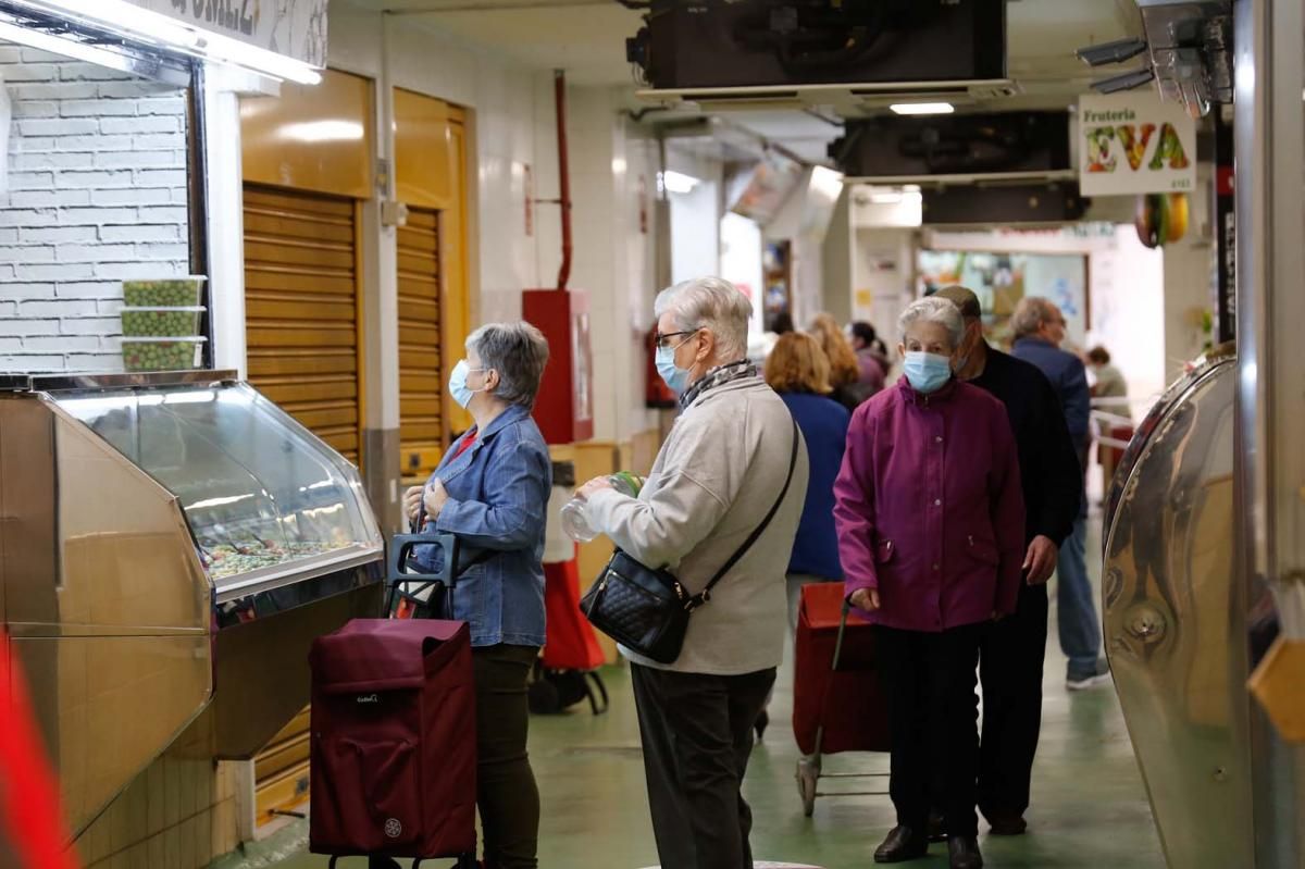 Reabre el mercado del Marrubial tras cerrar por positivos en Covid