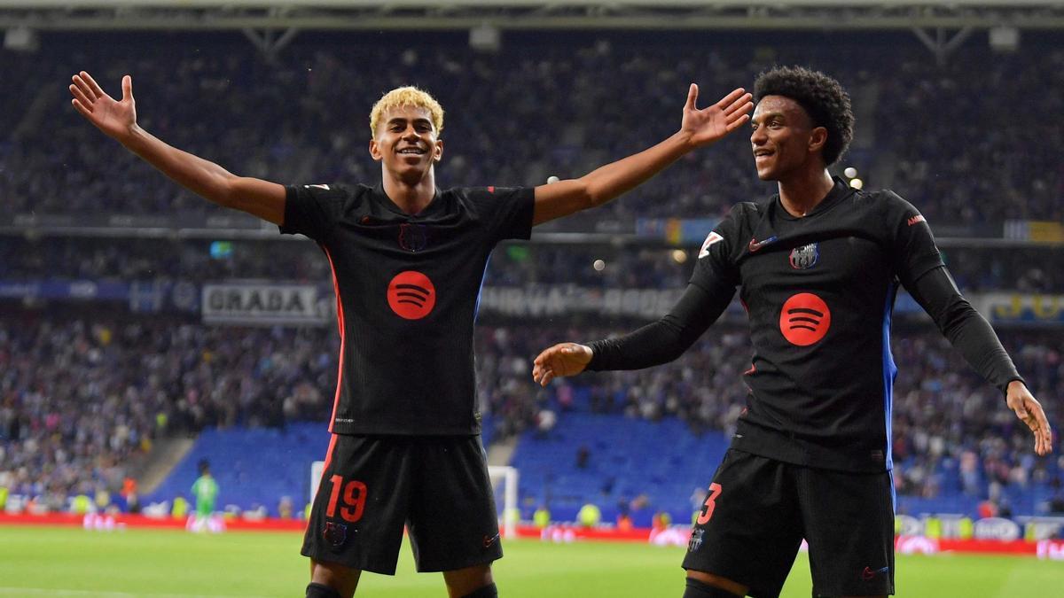 Lamine Yamal celebra con Balde su gol ante el Espanyol en Cornellà. Lamine Yamal celebra con Balde su gol ante el Espanyol en Cornellà.