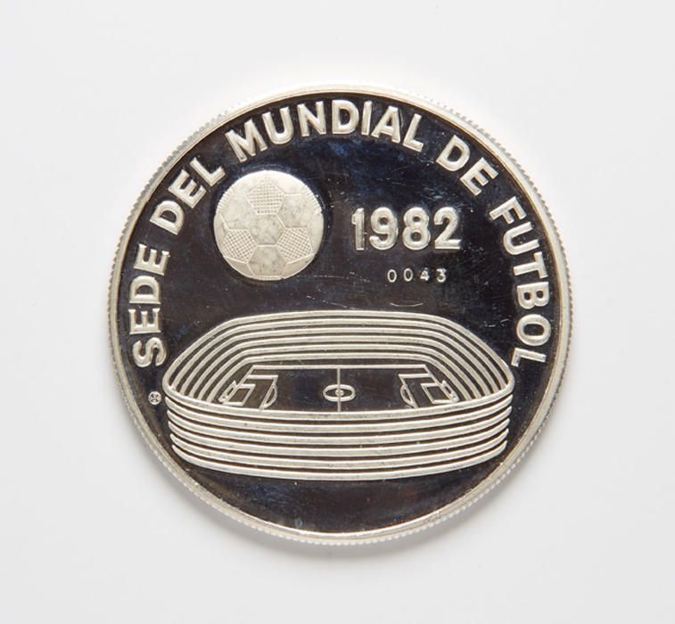 Algunas de las medallas donadas por Manuel Arregui.