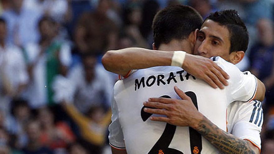 Di Maria y Morata celebran un gol del canterano.