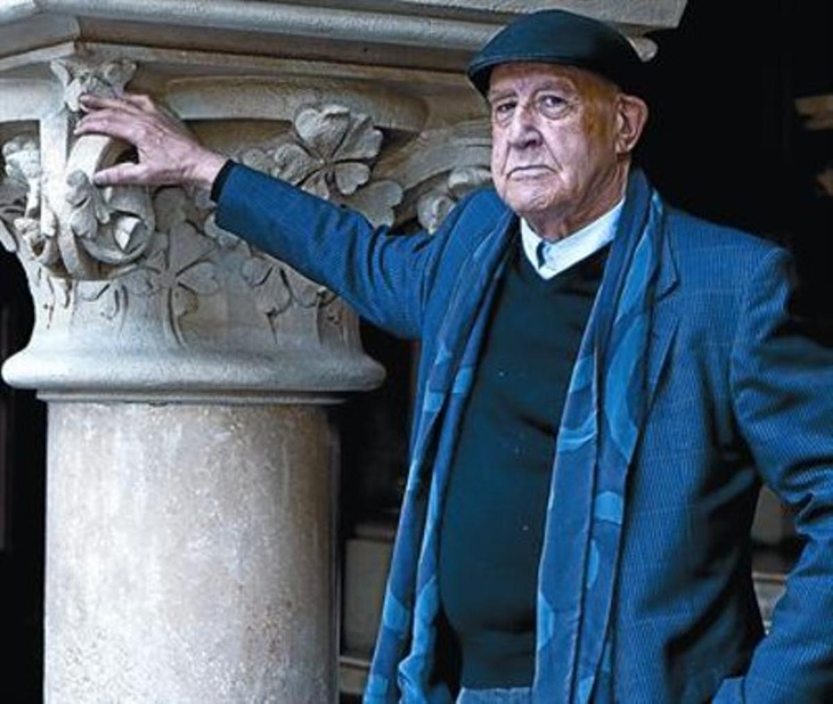 Emili Teixidor retrata la postguerra enla seva novel·la’Pa negre’. Emili Teixidor retrata la postguerra enla seva novel·la’Pa negre’.