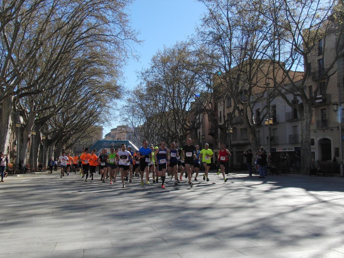 Sortida des de la Rambla d'una Cursa Urbana de Sant Josep