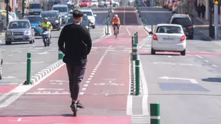 Elche quiere aprobar en marzo una ordenanza "referente" para patinetes